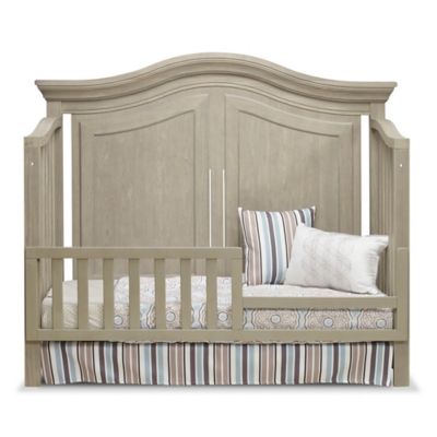 Sorelle Furniture Providence Crib and Dresser Set