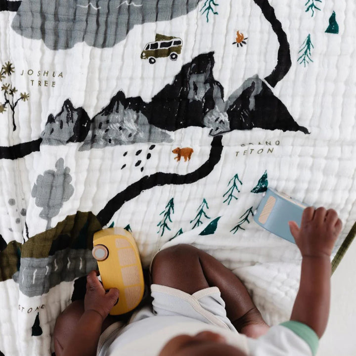 Clementine National Parks Muslin Quilt