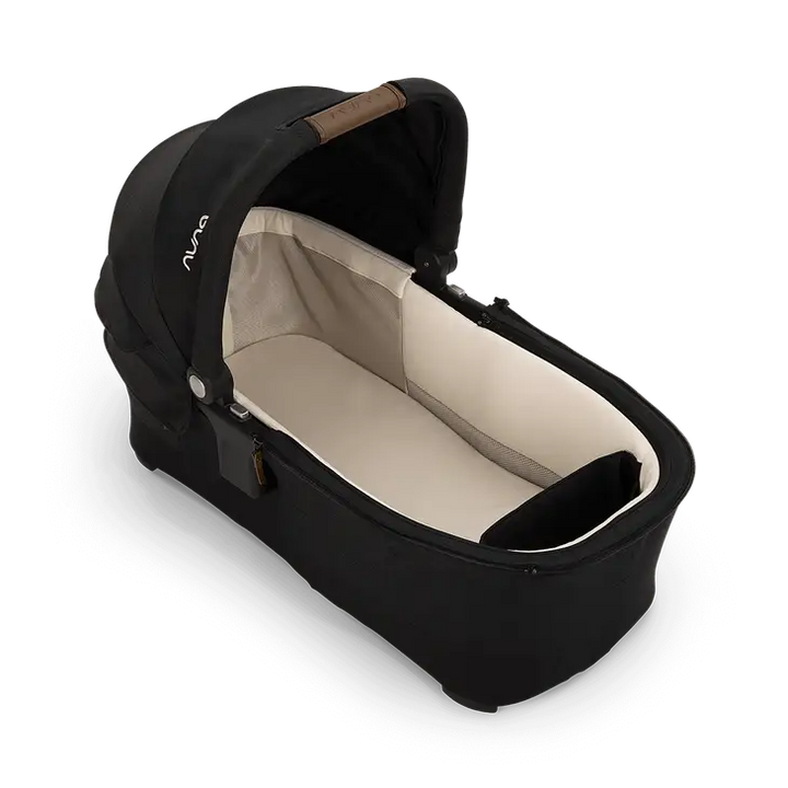 Nuna TRIV & SWIV Bassinet + Stand