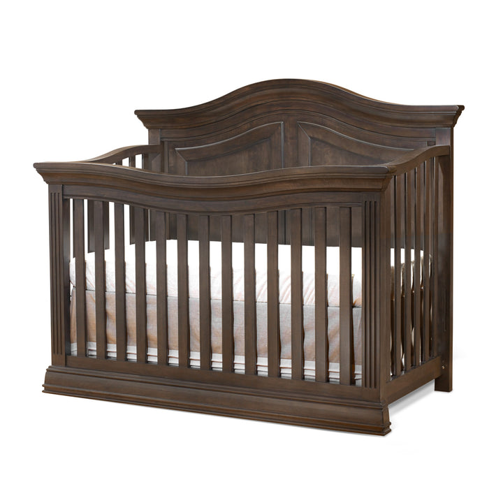 Sorelle Furniture Providence Crib and Dresser Set