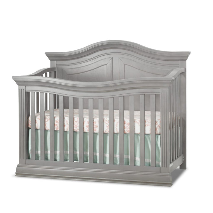 Sorelle Furniture Providence Crib and Dresser Set