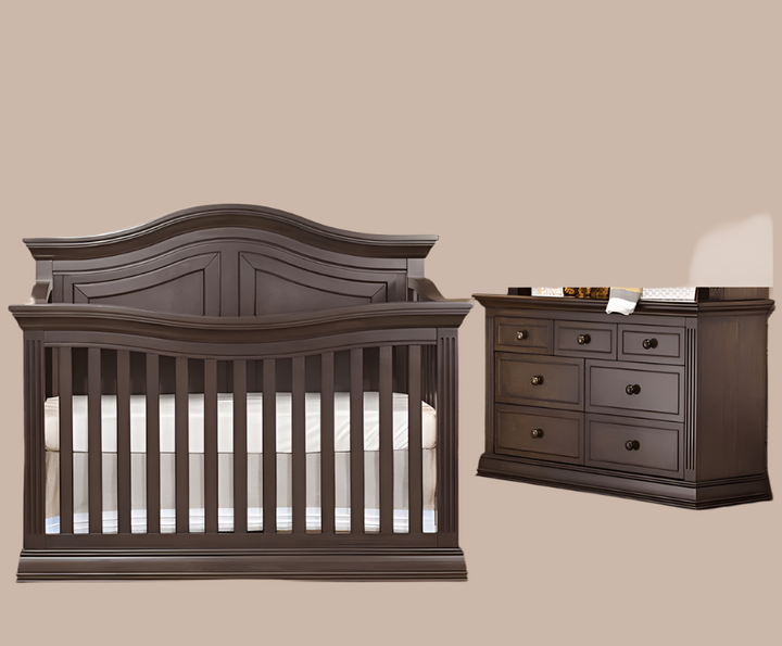 Sorelle Furniture Providence Crib and Dresser Set