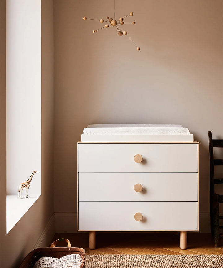 Dot 3-Drawer Dresser - Oeuf