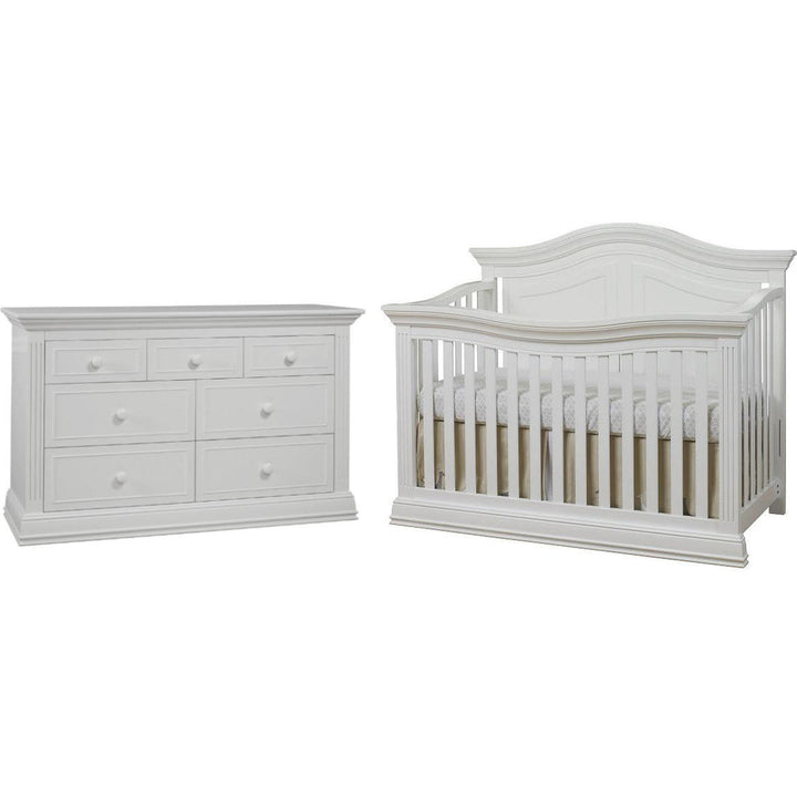Sorelle Furniture Providence Crib and Dresser Set