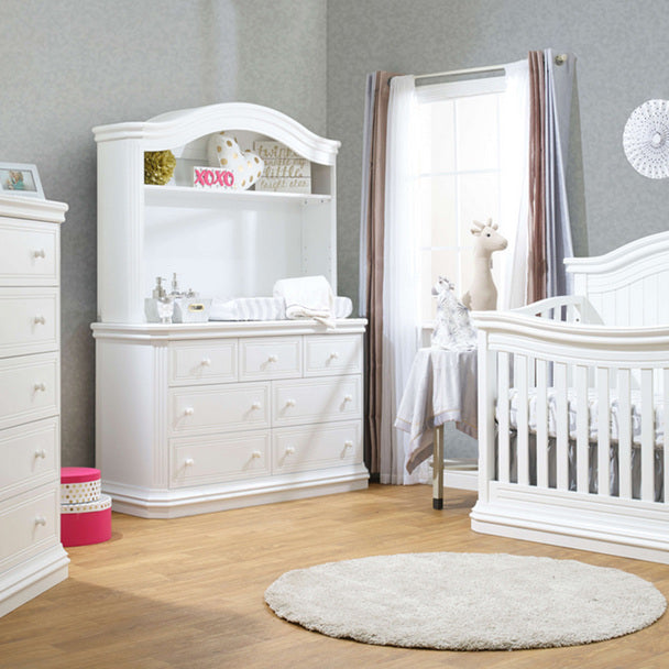 Sorelle Vista Elite 4-1 Crib and Double Dresser - White
