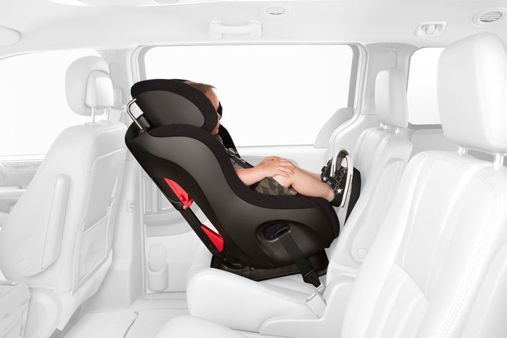 Clek Fllo Convertible Car Seat