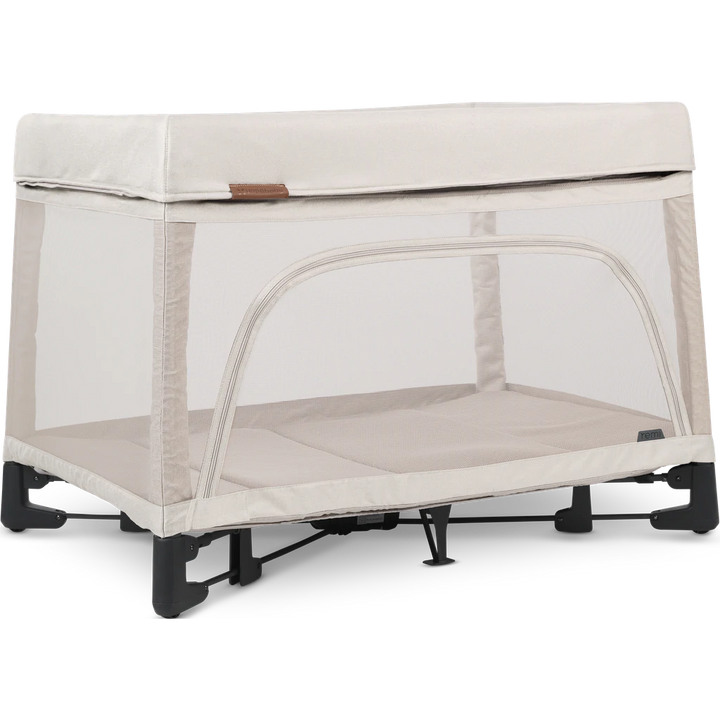 Uppababy Remi Playard w/Bassinet