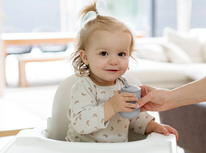 EZPZ Mini Cup + Straw