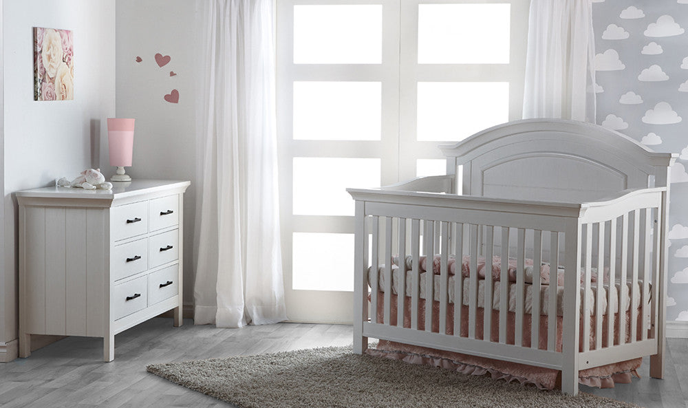 Pali Como Forever Arch Top Crib and Dresser Piece Set