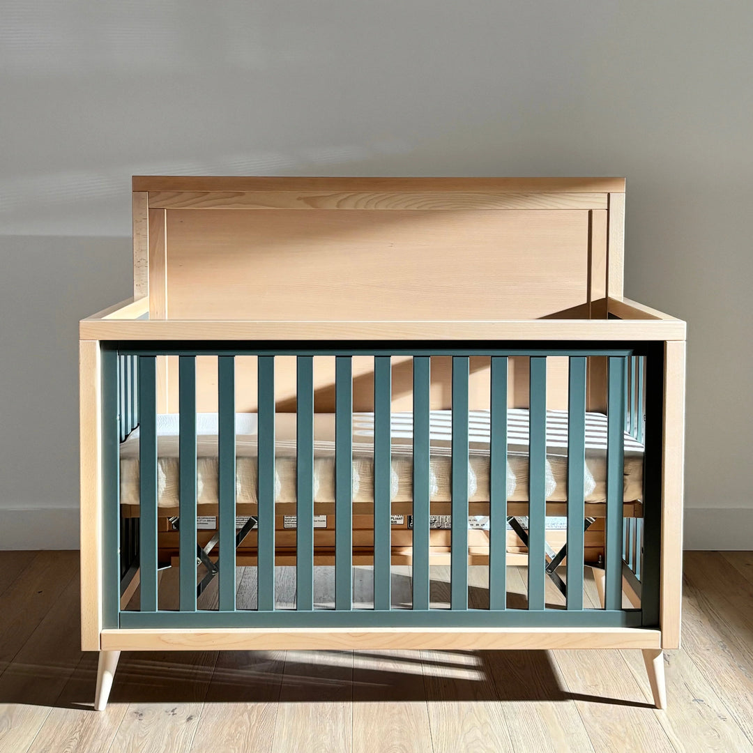 Romina New York 5-in-1 Convertible Crib