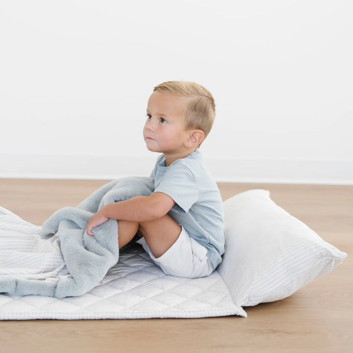 Saranoni Minky Faux Fur Nap Mat