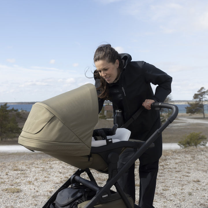 Thule Charm 2-in-1 Stroller NEW!