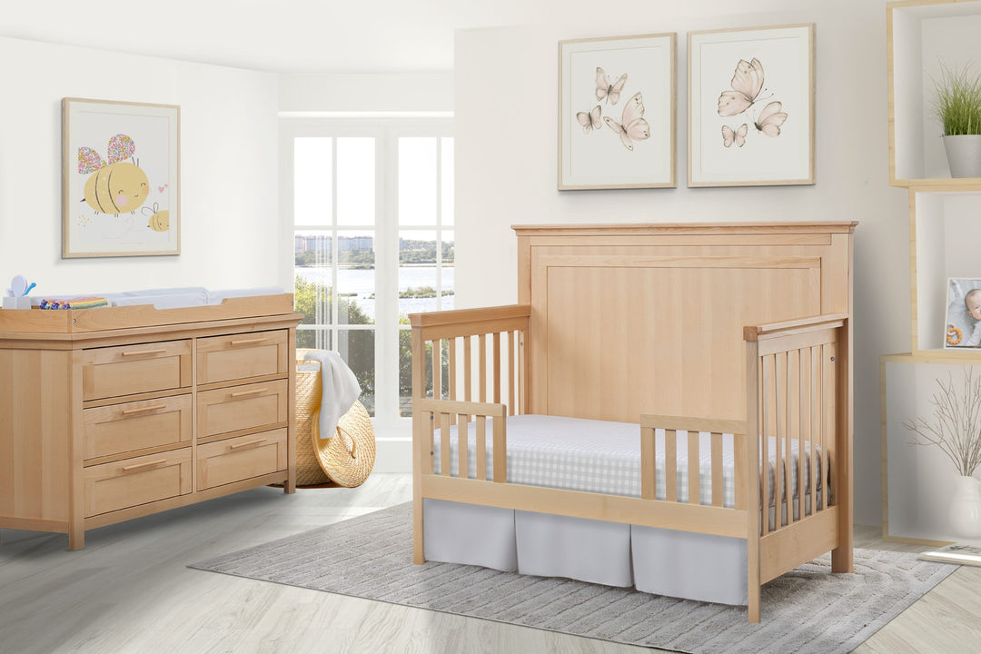 Sorelle Luna Convertible Crib and Dresser Set - Italian Made Sorelle Luna Convertible Crib and Dresser Set - Italian Made