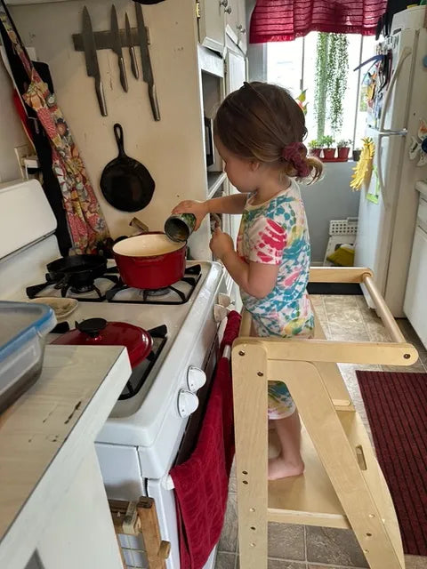 Dadada Folding Toddler Tower