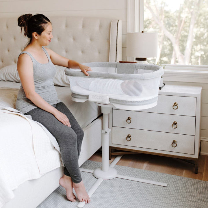 HALO BassiNest Swivel Sleeper Luxe Series