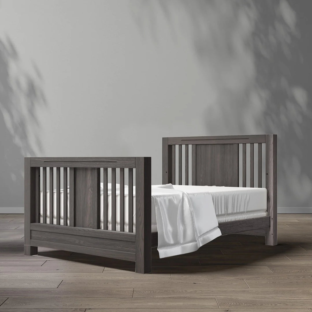Romina Ventianni Convertible Crib