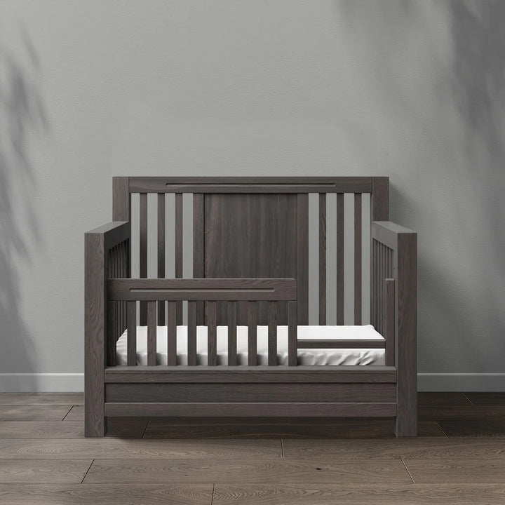 Romina Ventianni Convertible Crib