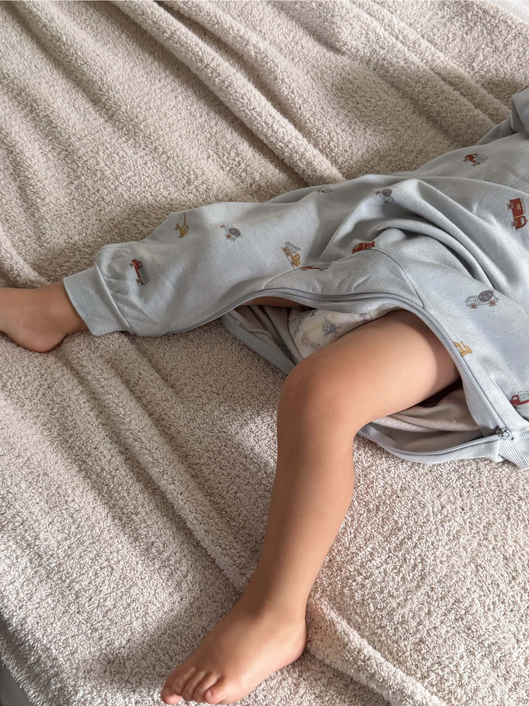 Gunamuna Fleece Jumpsuit - Working