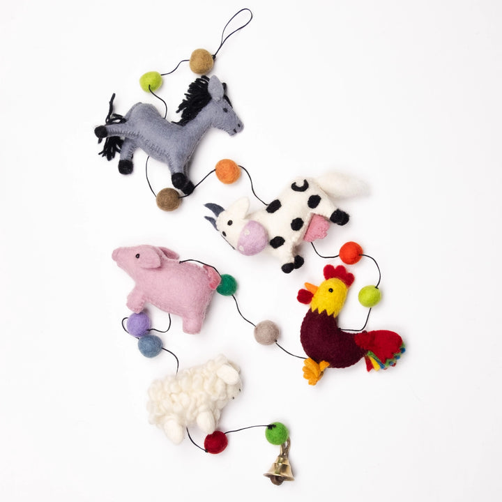 Winding Road Garland - Farm Animals