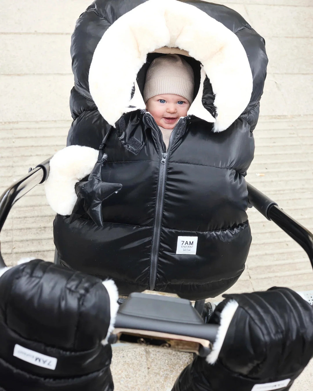 7 A.M. Car Seat Cocoon • Ushuaia - Liquid Shine