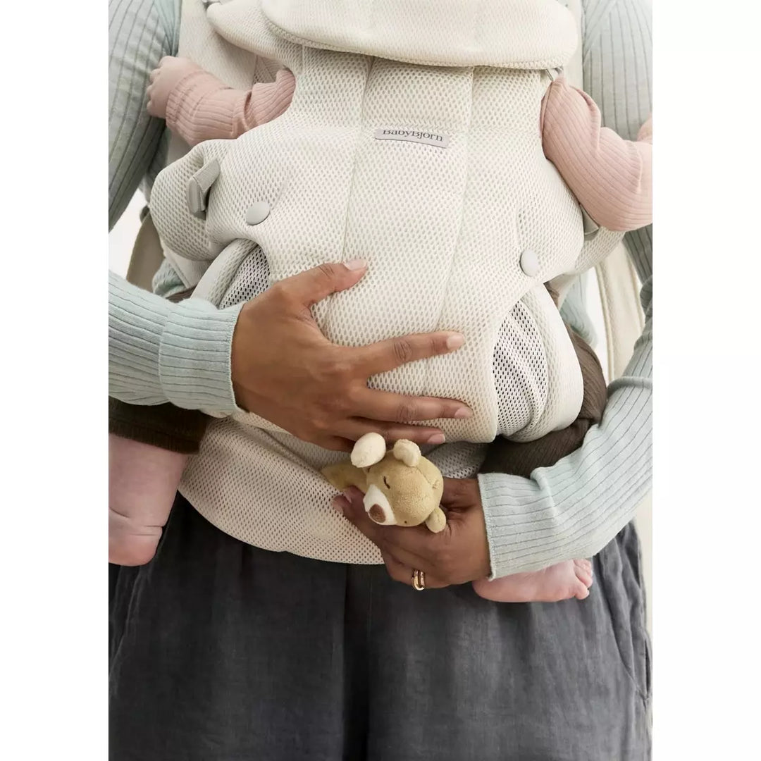 Baby Bjorn Hold Carrier