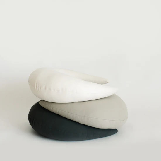 Snuggle Me Organic Feeding Support Pillow
