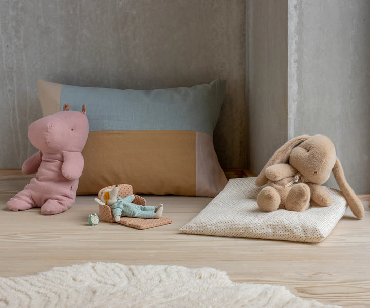 Maileg Medium Plush Bunny - Cream Peach