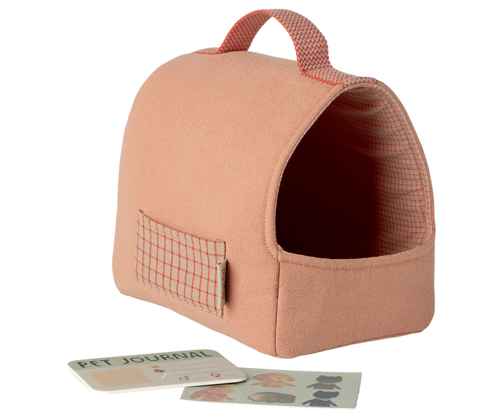 Maileg Pet Carrier - Coral