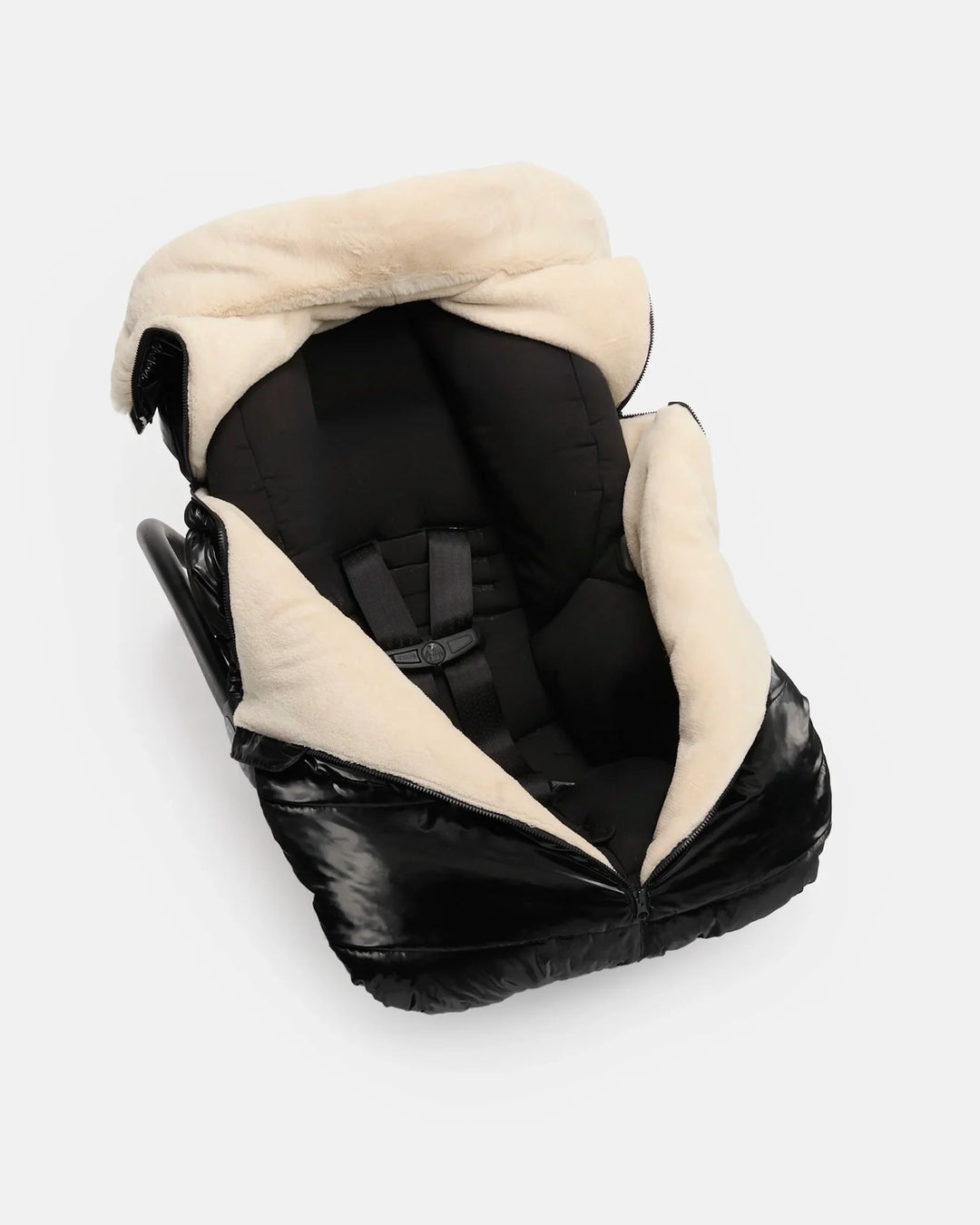 7 A.M. Car Seat Cocoon • Ushuaia - Liquid Shine