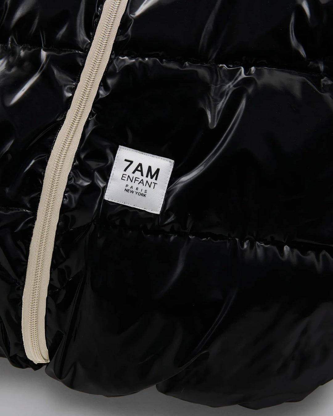 7 A.M. Car Seat Cocoon • Ushuaia - Liquid Shine