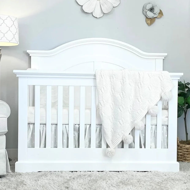 August Child - Camille Curved Convertible Crib