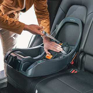 Chicco KeyFit Max Zip ClearLux Infant Car Seat - Verona