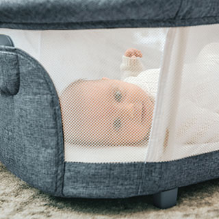 Chicco LullaGlide 3-in1 Bassinet