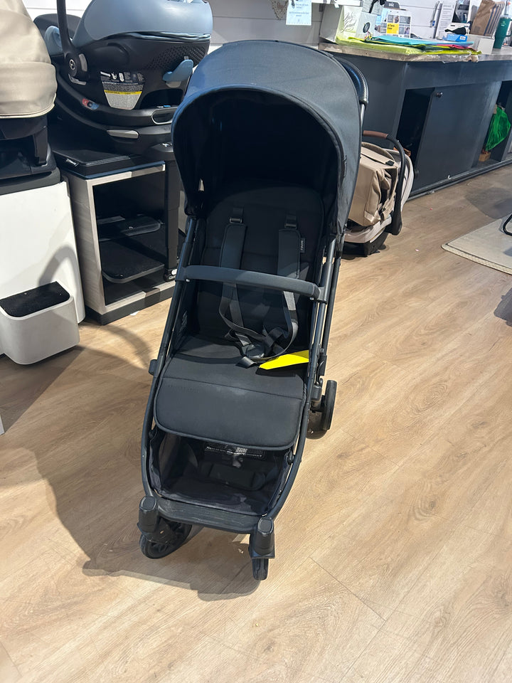 Roll-Again Strollers | Previously Owned