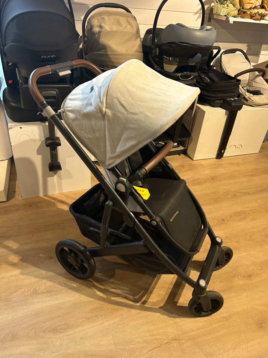 Roll-Again Strollers | Previously Owned
