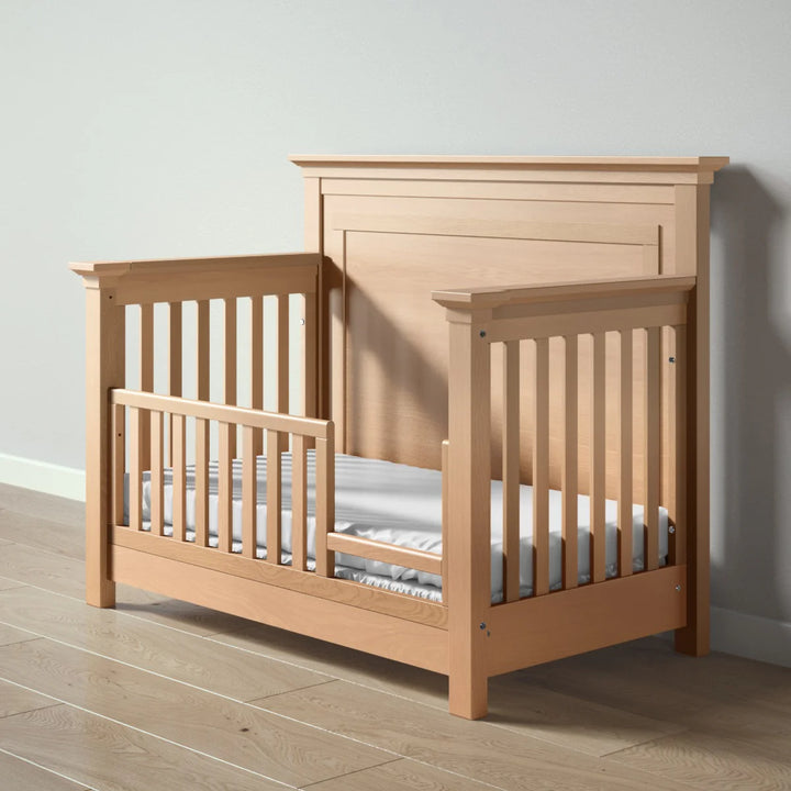 Romina Karisma Convertible Crib (Solid Panel)