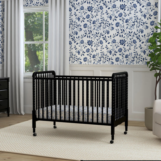 Jenny Lind Spindle Crib