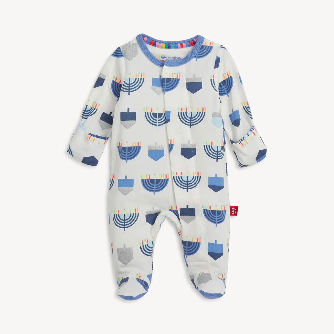 Magnetic Me Footie - Spin Me Around