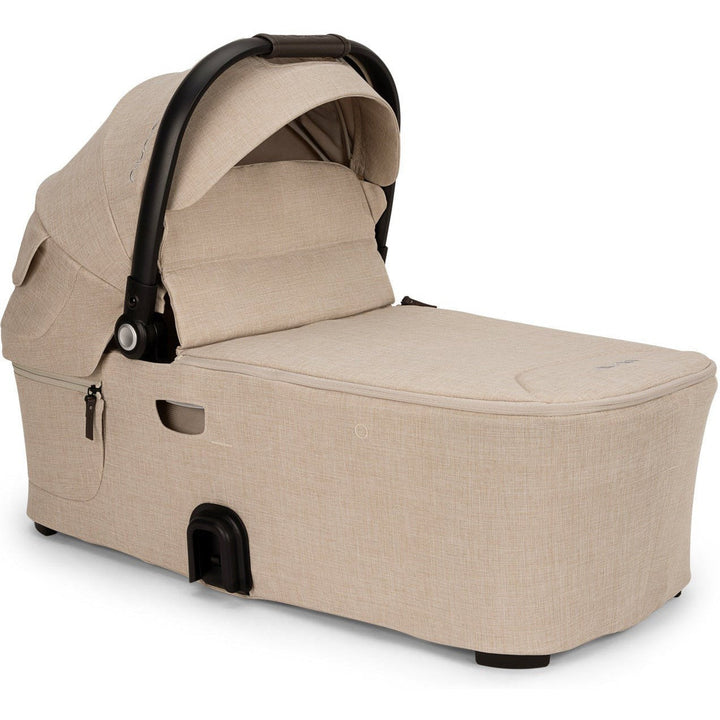 Nuna Demi Next/Icon Bassinet + Stand