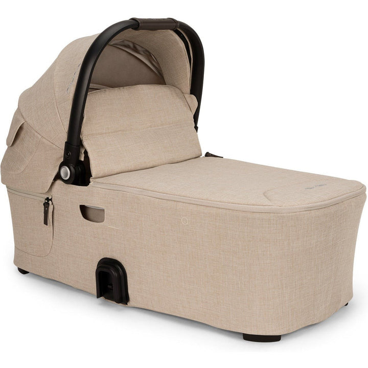 Nuna Demi Next/Icon Bassinet + Stand