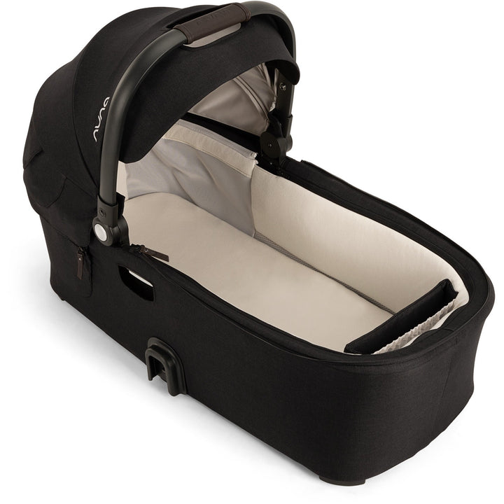 Nuna Demi Next/Icon Bassinet + Stand