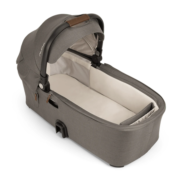 Nuna Demi NEXT Bassinet + Stand