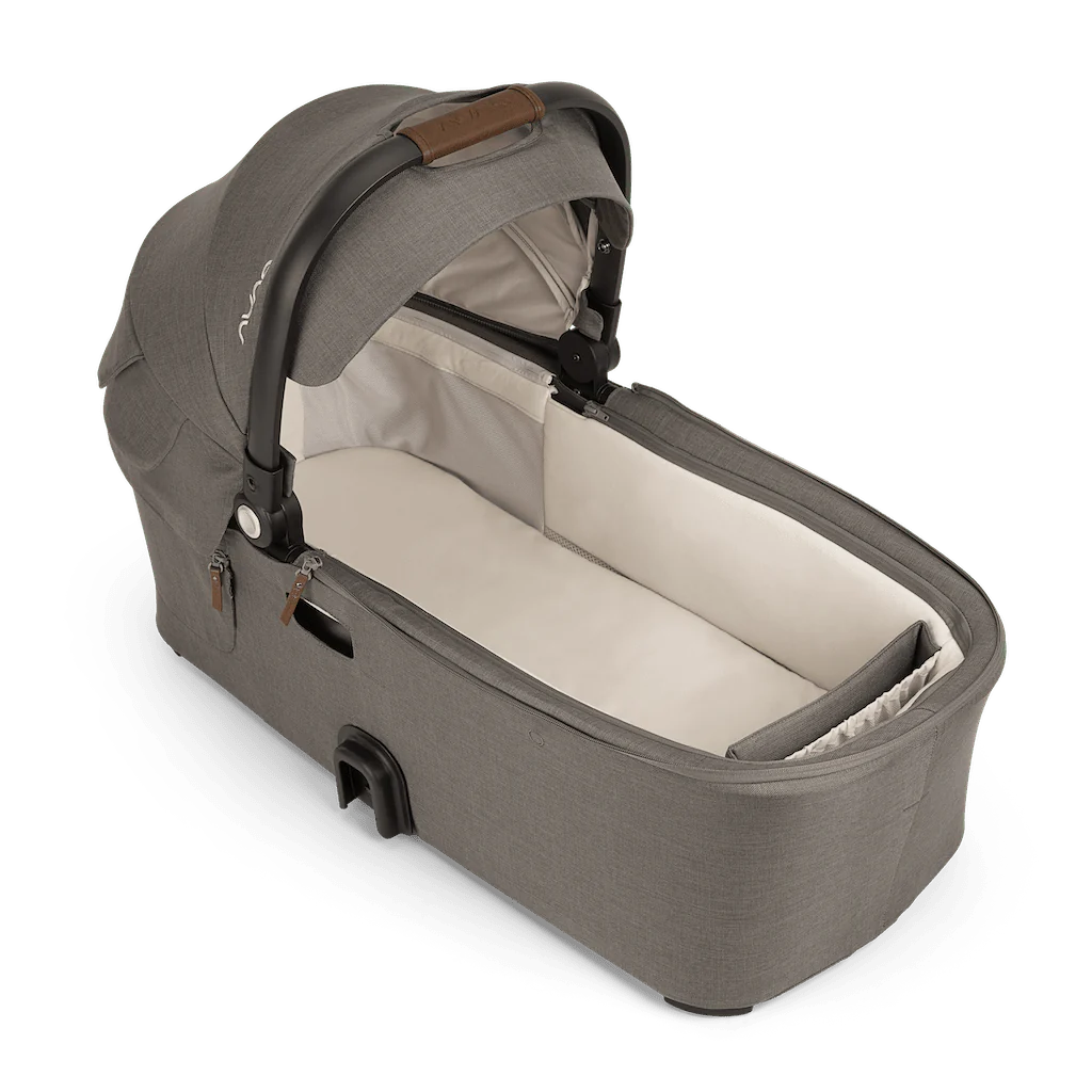 Nuna Demi NEXT Bassinet Baby Grand
