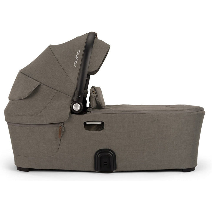 Nuna Demi Next/Icon Bassinet + Stand