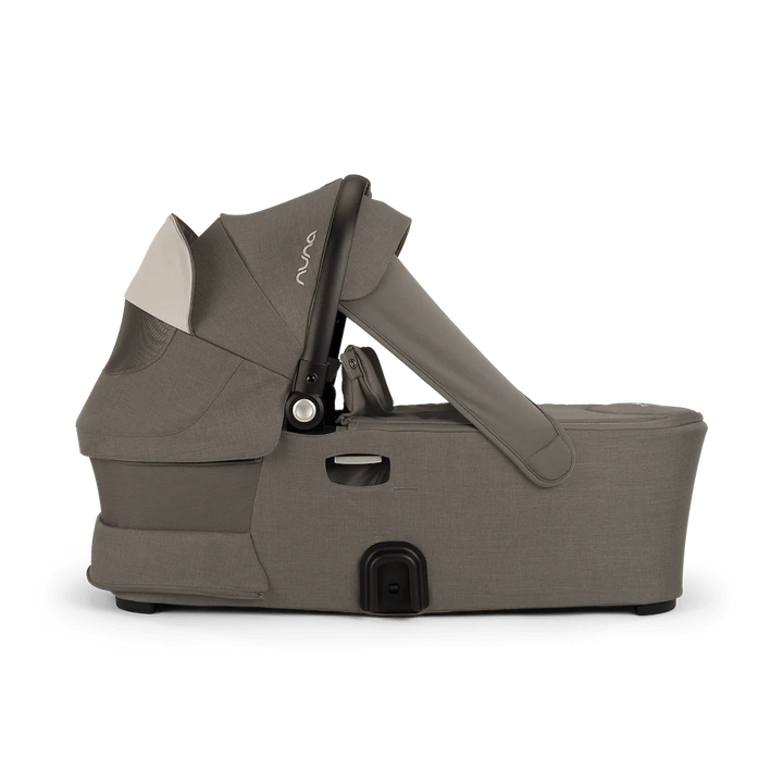 Nuna Demi NEXT Bassinet + Stand
