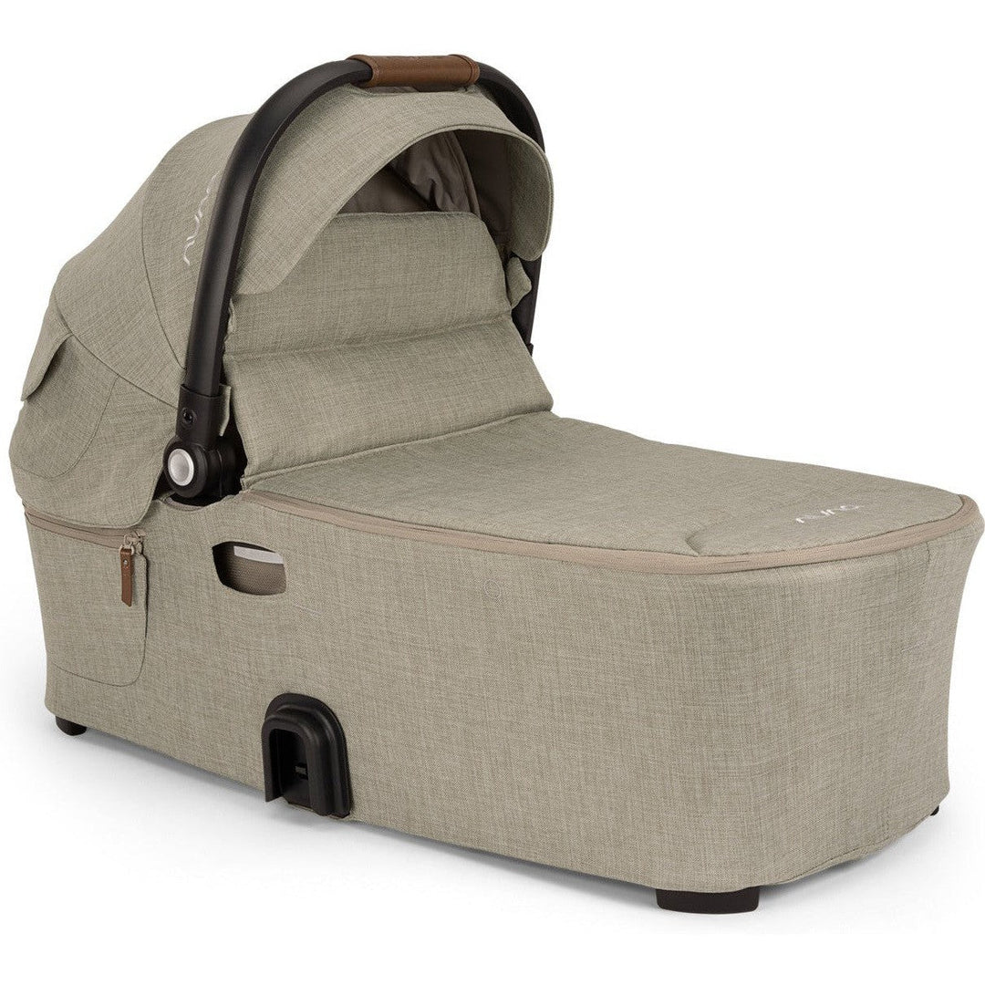 Nuna Demi Next/Icon Bassinet + Stand