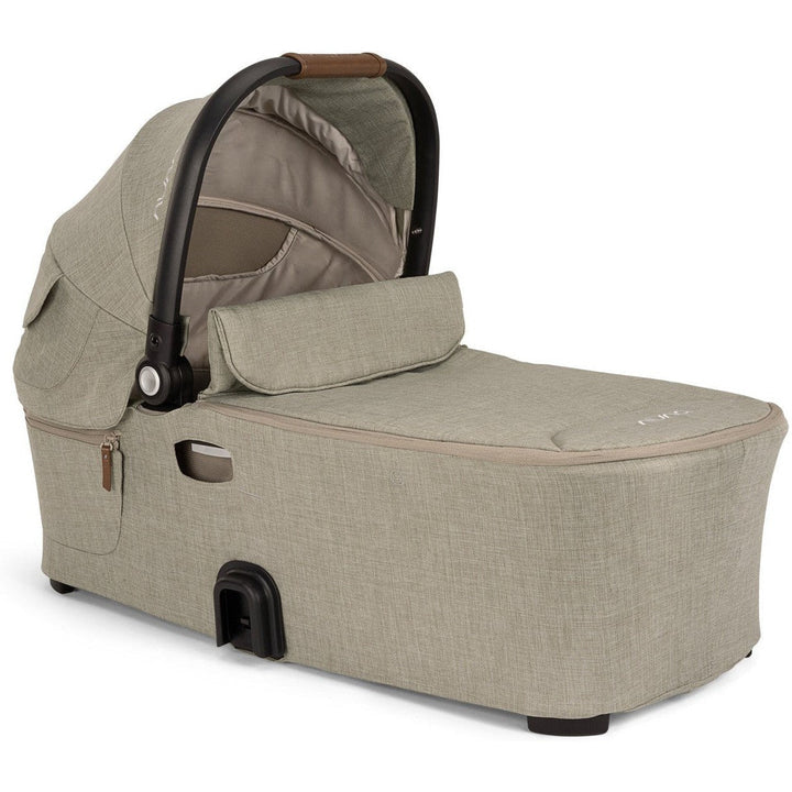 Nuna Demi Next/Icon Bassinet + Stand
