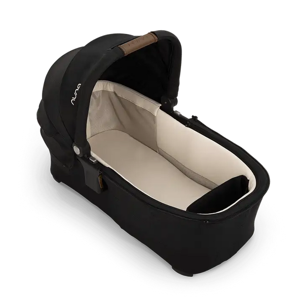 Nuna Lytl Bassinet + Stand