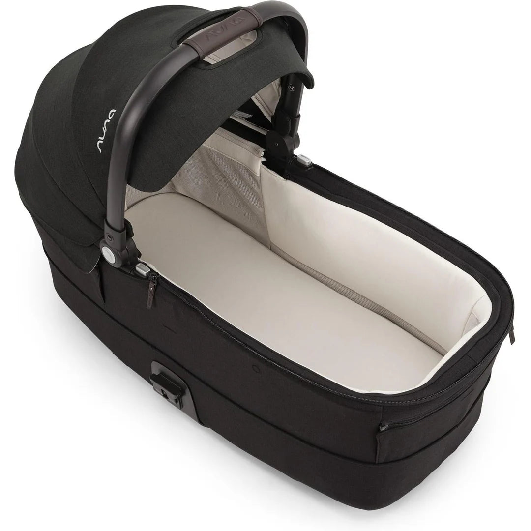 Nuna MIXX Bassinet + Stand