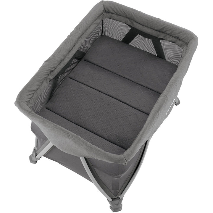 Nuna SENA Aire Playard with Zip-Off Bassinet + Changer